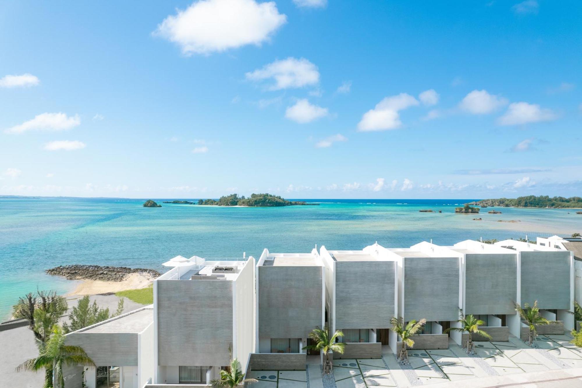 Villa Valiosa On The Beach Onna Exterior photo